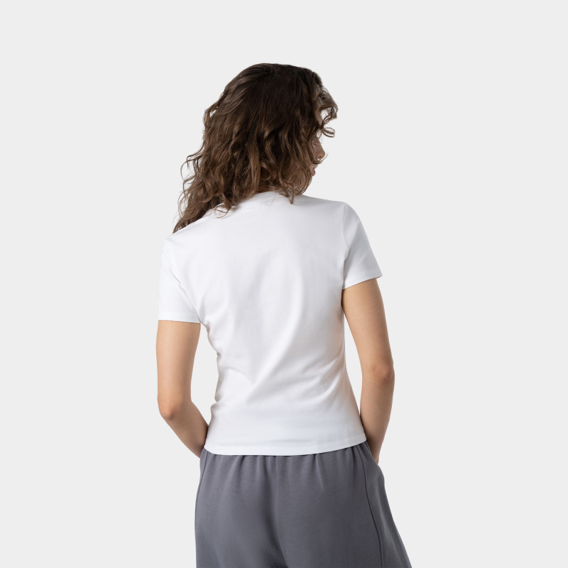 Կանացի բազային շապիկ